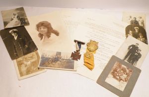WW1 Era American WRC Medals & Photos to Nurse Boyle.