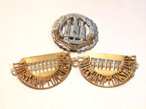 Northamptonshire Regiment Badge Set.
