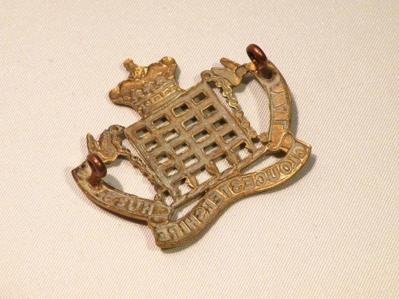 WW1 Royal Gloucestershire Hussars Cap Badge — image 2