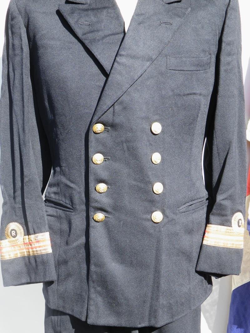 QEII RNR Surgeon / Doctors Tunic & Cap — image 4