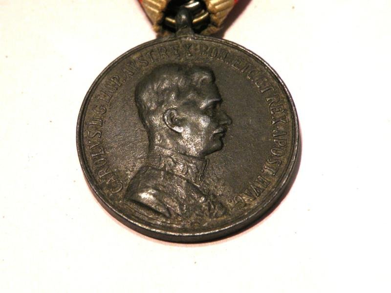 WW1 Austrian Karl Silver Medal for Bravery — image 2