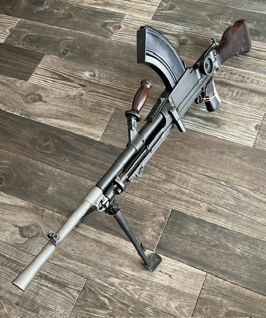 Old spec Bren Gun