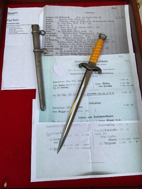A stunning Army dagger , Personalised Eickhorn