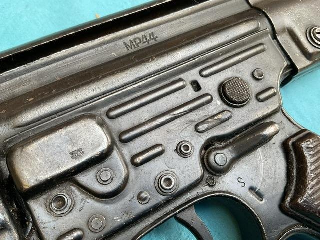 EU Special MP44