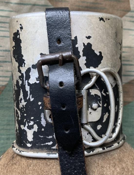 WW2 German Canteen — image 2