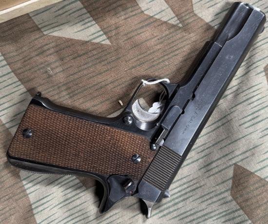 Deactivated Spanish Star Model B 9mm Pistol — image 2