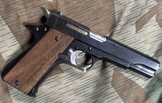 Deactivated Spanish Star Model B 9mm Pistol — image 4