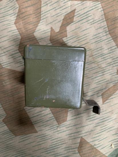 WW2 German Optics Battery Box — image 2