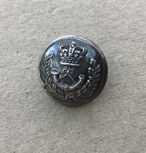 British Pre 1901 Volunteer Rifles Tuinc Button.