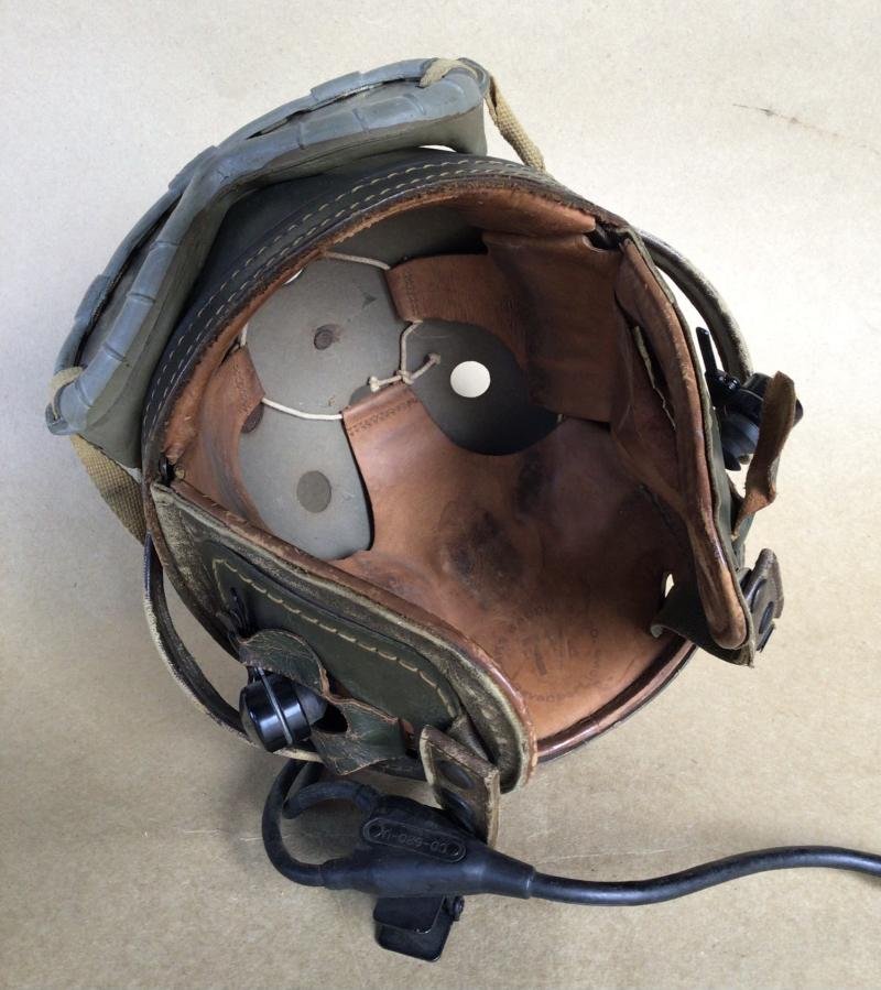 US WW2 Armoured Corps Tankers Crash Helmet and Goggles — image 6