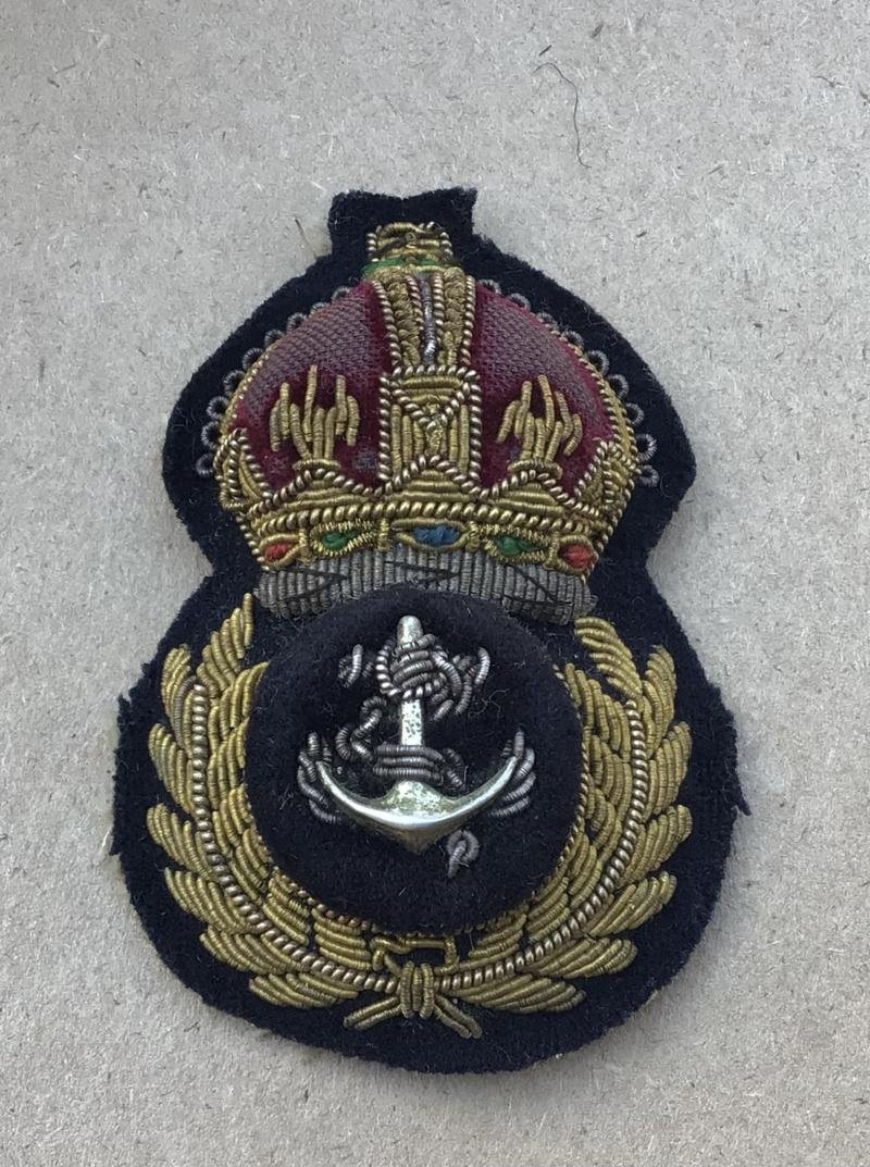 WW2 Royal Navy Cap Badge for Chief Petty Officer — image 2