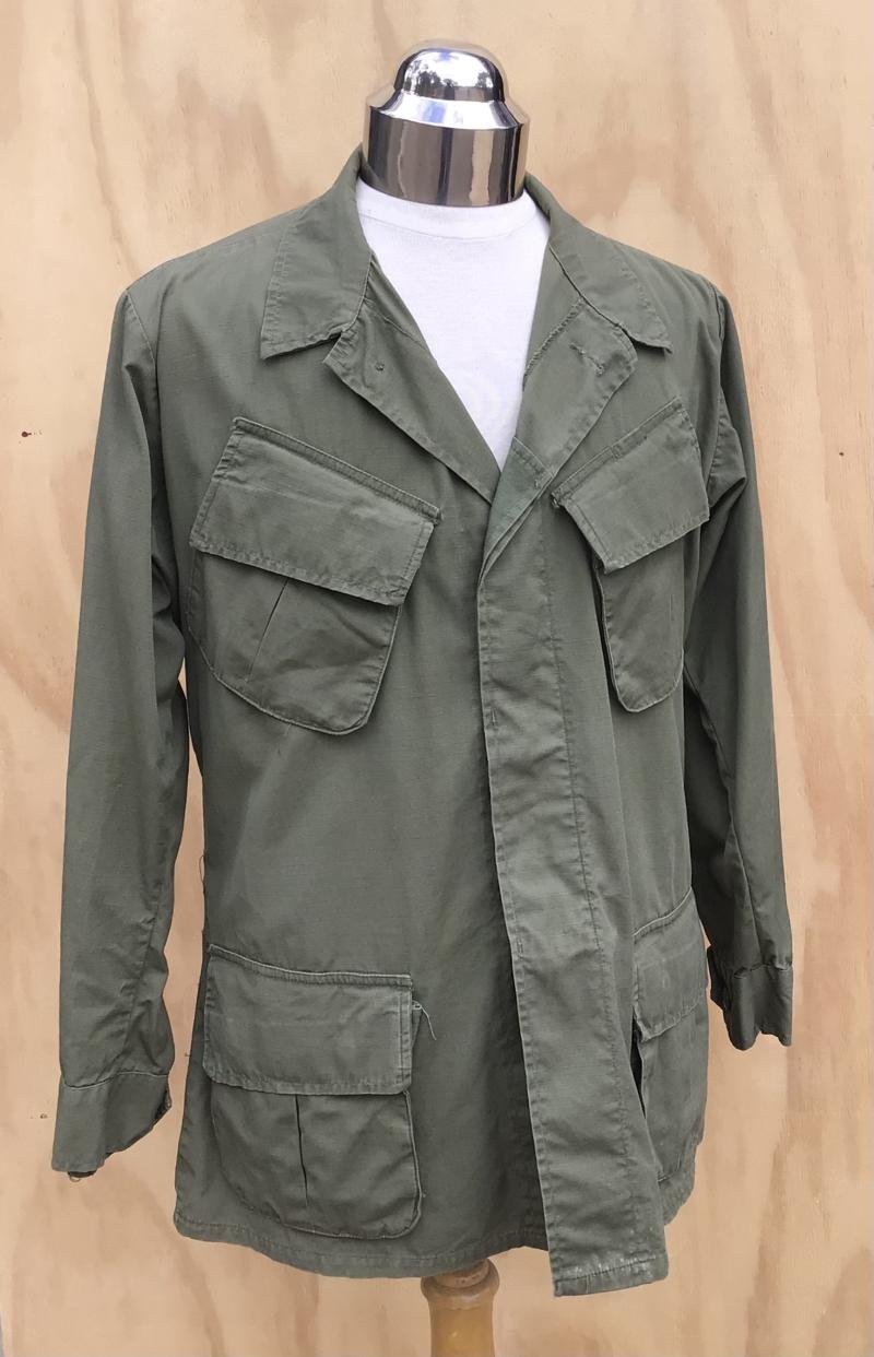 US Vietnam War Period Coat , Man's, Rip Stop Combat Tropical.