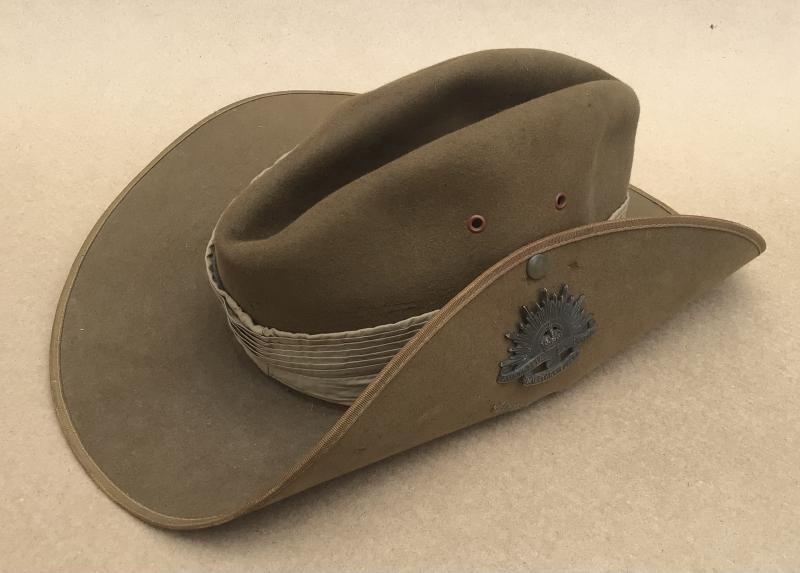 Australia WW2 2/43rd Battalion Slouch Hat - 1941 — image 3
