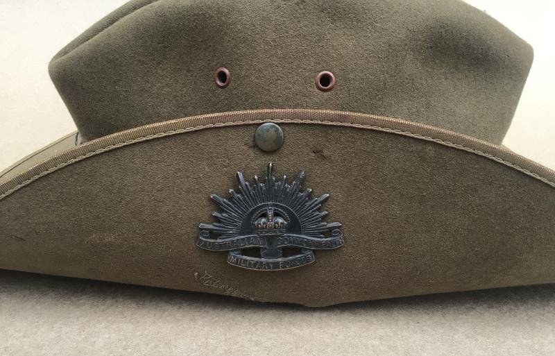 Australia WW2 2/43rd Battalion Slouch Hat - 1941 — image 5