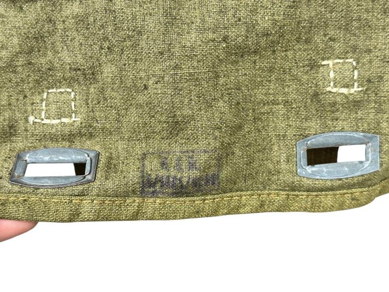 Late-war Pioneer Combat Assault Pouches — image 10