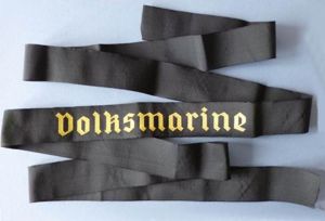 East Germany (DDR) : Navy 'Volksmarine' cap-tally.