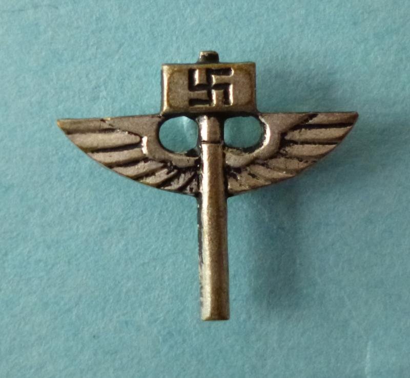 Third Reich : Membership Stick-pin Lapel-badge of the Nationalsozialistische Handweks,-Handels und Gewerbe Organisation (NS-Hago).
