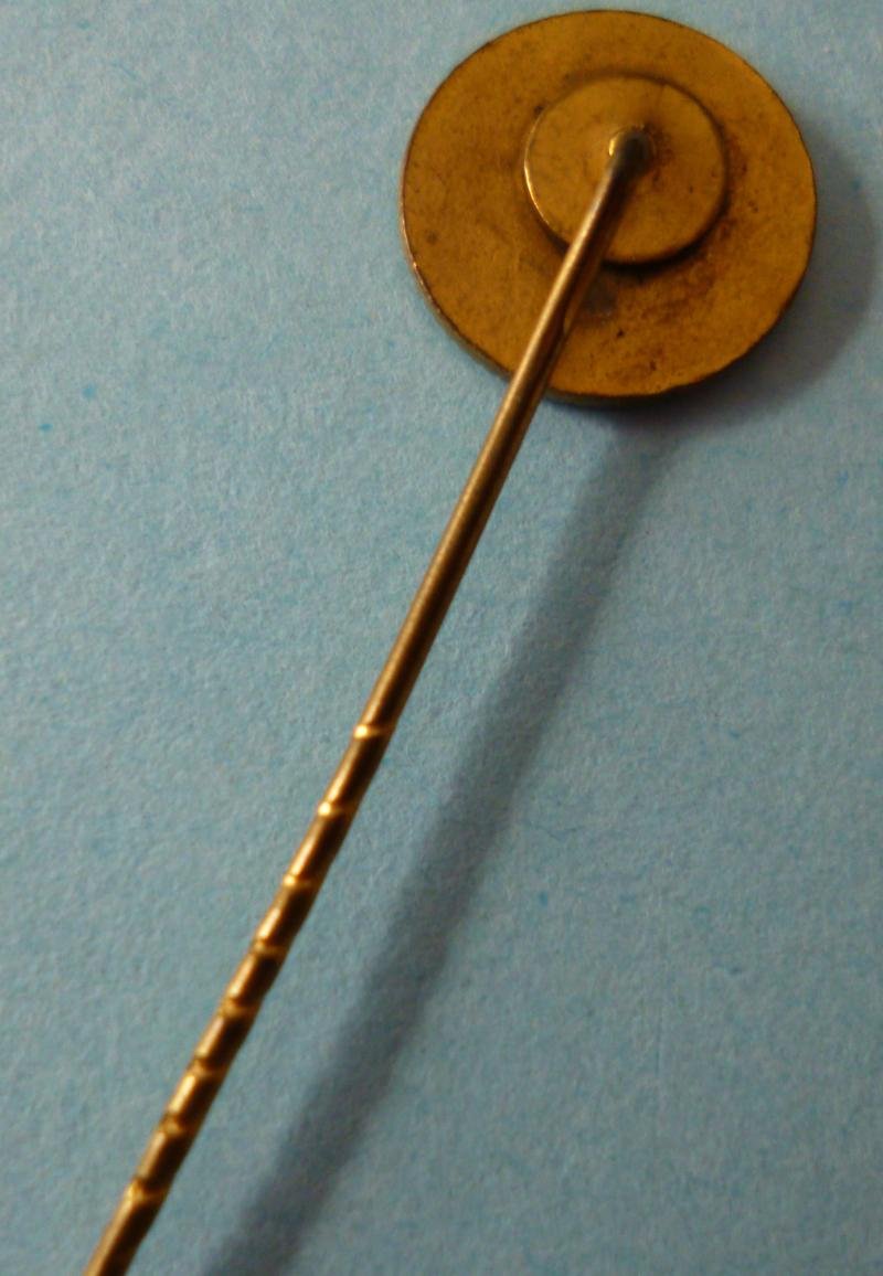 Third Reich : Membership Stick-pin Lapel-badge of the Deutschnationaler Handlungsgehilfen Verband (DHV).