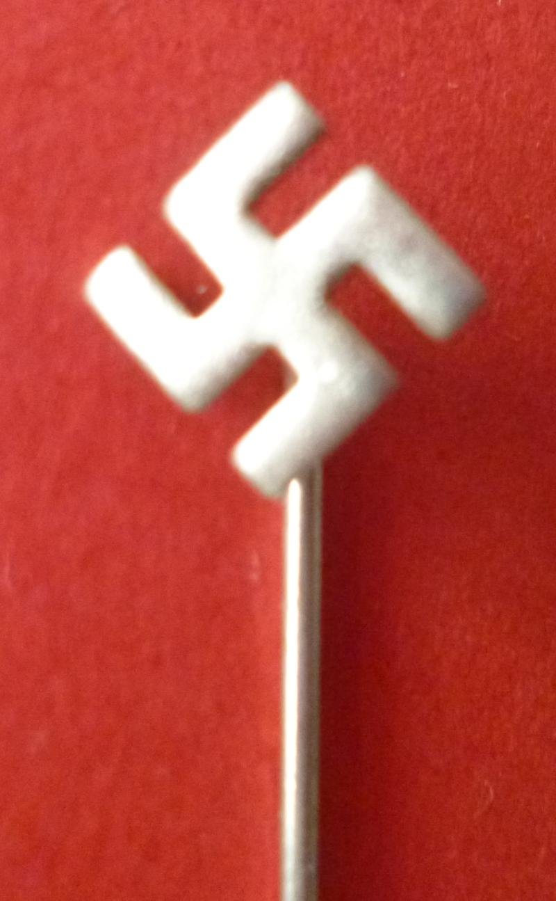 Third Reich : Early Nazi Sympathizers' Swastika Stick-pin Lapel-badge.