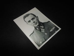 WW2 German Waffen SS – STURMBANNFUHRER EBERHARD HEDER – SIGNED PHOTO – NICE!