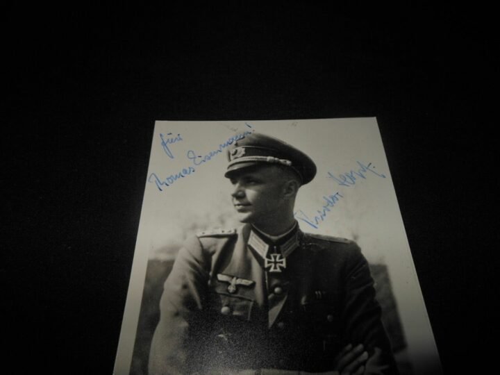 WW II German Army – MAJOR THEODOR HOPF – SIGNED PHOTO #2 – NICE! — image 3