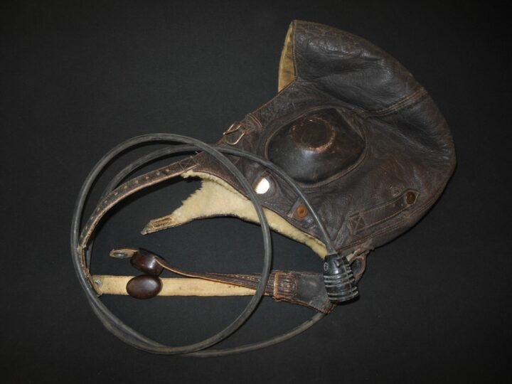 WW2 German Luftwaffe LKpW101 Fliegerkopfhaube – WINTER FLIGHT HELMET – NICE! — image 9