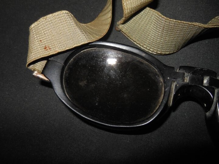 WW2 German Luftwaffe Nitsche u. Gunther – SPLINTER-PROOF GOGGLES – VET ESTATE! — image 5