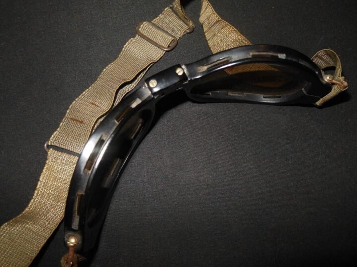 WW2 German Luftwaffe Nitsche u. Gunther – SPLINTER-PROOF GOGGLES – VET ESTATE! — image 7