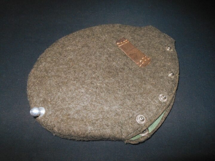 WW II German ARMY WH HEER LW KM – M31 FELT CANTEEN COVER #3 – REPRODUCTION — image 2
