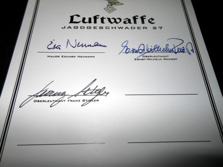 WW2 German Luftwaffe – FIGHTER PILOT AUTOGRAPHS x3 GROUPING CARD – JG27 – NICE! — image 3