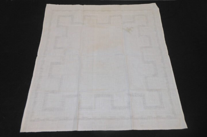 WW2 German Whermacht Oberkommando der Heer – DINING TABLE CLOTH – VERY RARE! — image 5