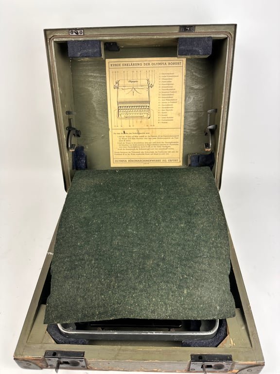 Waffen-SS typewriter 'Olympia'in norginal box — image 2