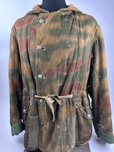 Wehrmacht reversible winter parka in 'Sumpftarnmuster'