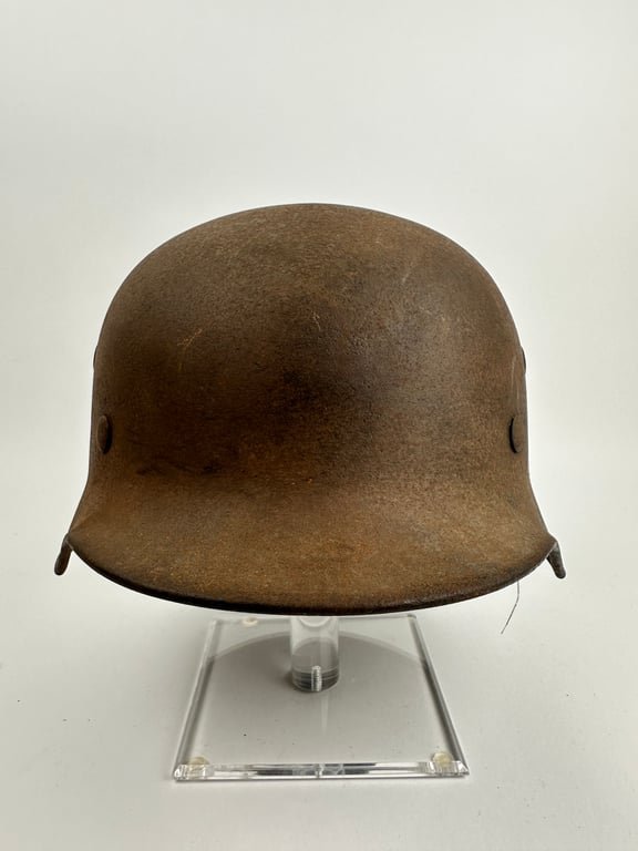 M40 Wehrmacht helmet 'barn find' Q66