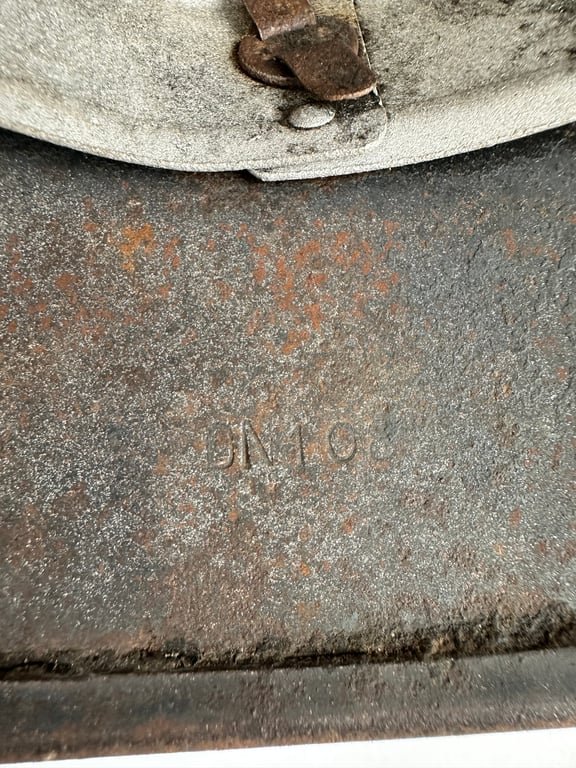 M40 Wehrmacht helmet 'barn find' Q66