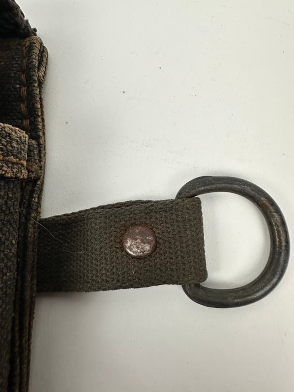 MP38u.40 magazine pouch