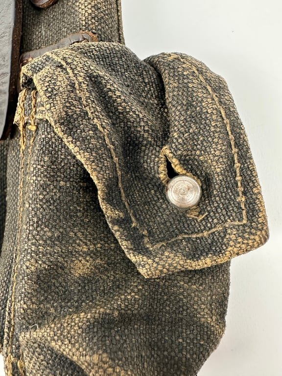 MP38u.40 magazine pouch