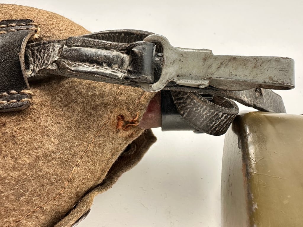German canteen 'R.F.I.43'