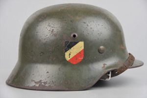 M35 army (Heer) double decal steel helmet SE62 1937