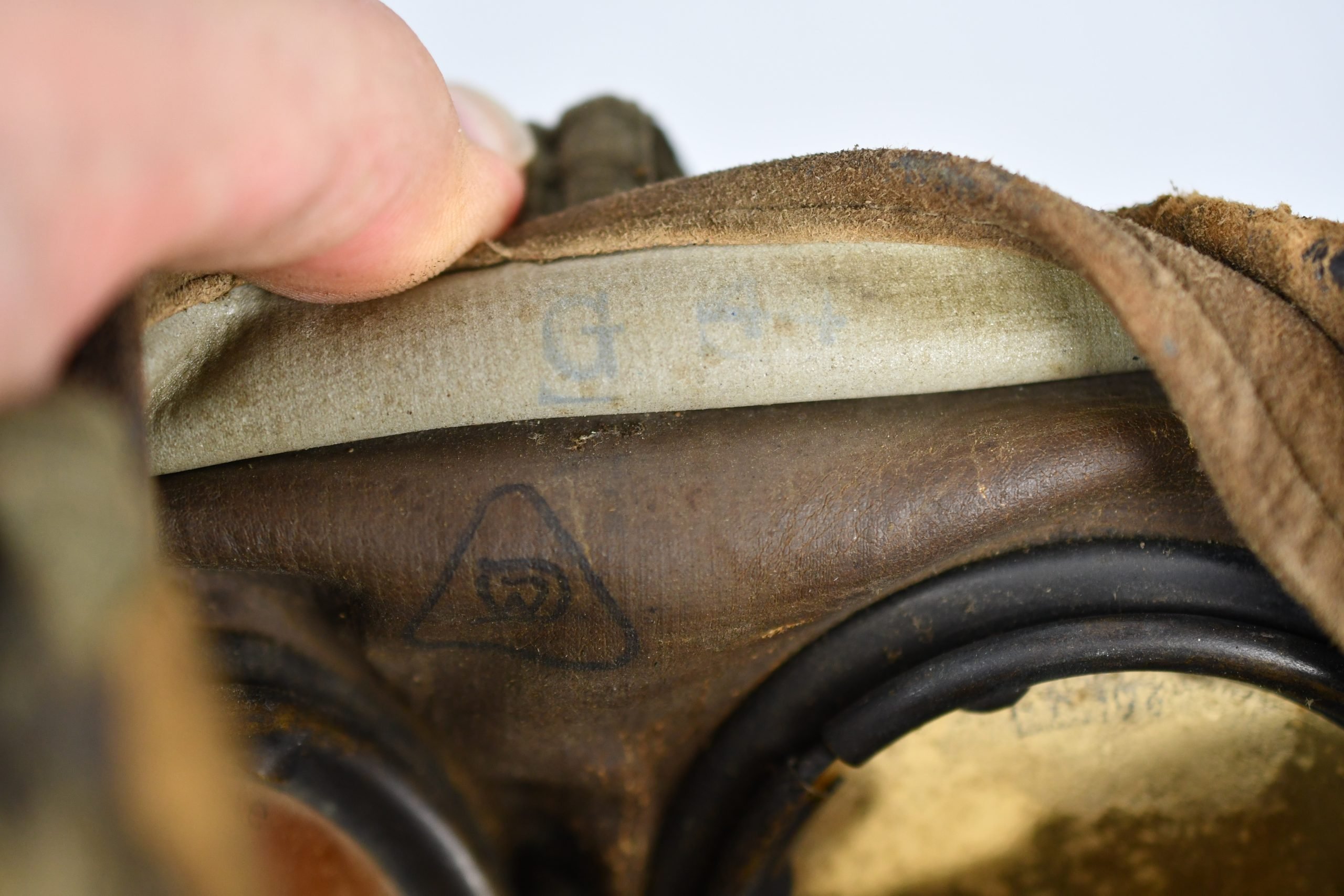 Early short M31 gas mask canister with straps and mask 1937 named and Luftwaffe unit marked L.G. Paris — image 14