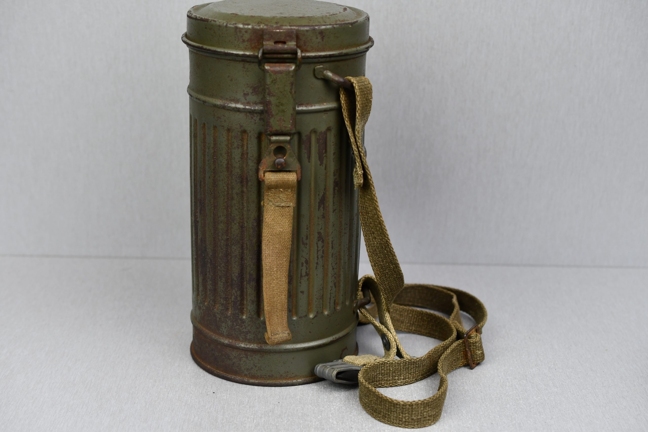 Early short M31 gas mask canister with straps and mask 1937 named and Luftwaffe unit marked L.G. Paris — image 16