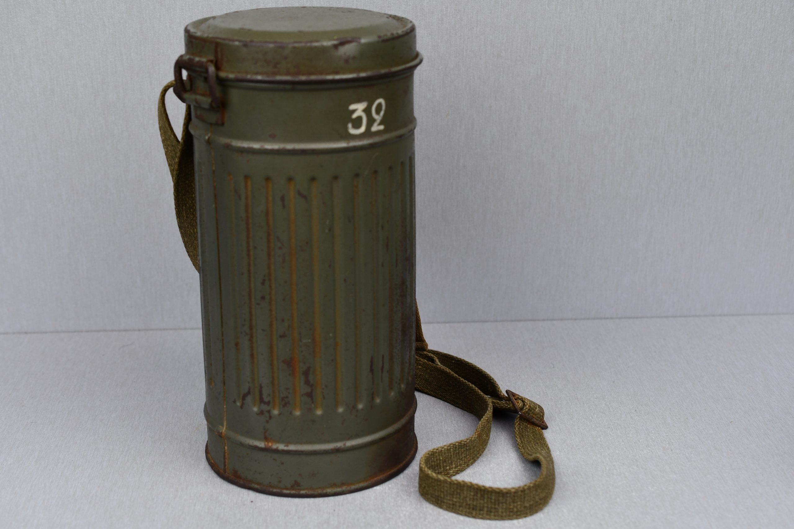 Early short M31 gas mask canister with straps and mask 1937 named and Luftwaffe unit marked L.G. Paris — image 17