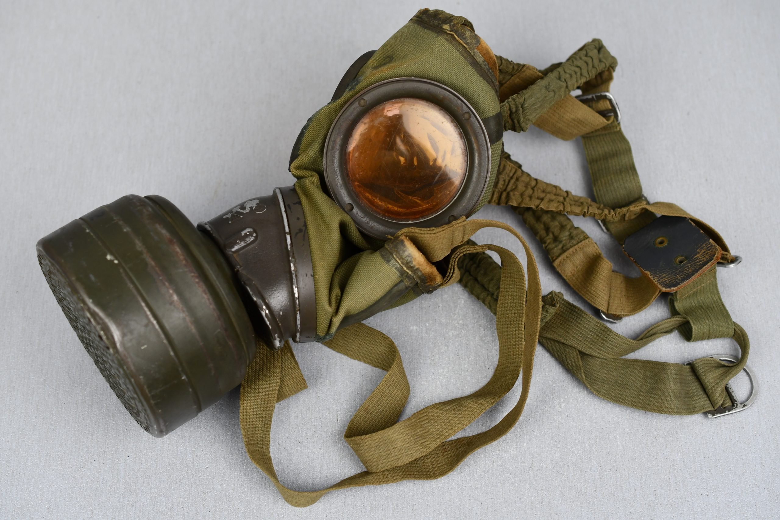 Early short M31 gas mask canister with straps and mask 1937 named and Luftwaffe unit marked L.G. Paris — image 6