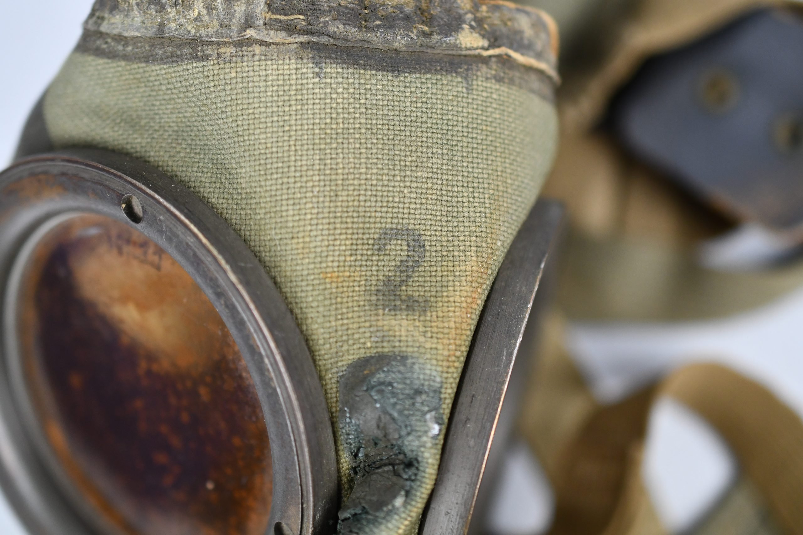 Early short M31 gas mask canister with straps and mask 1937 named and Luftwaffe unit marked L.G. Paris — image 7