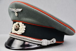 Army (Heer) artillery officer visor cap 'Schirmmütze' by Erel – Friedrich Benson