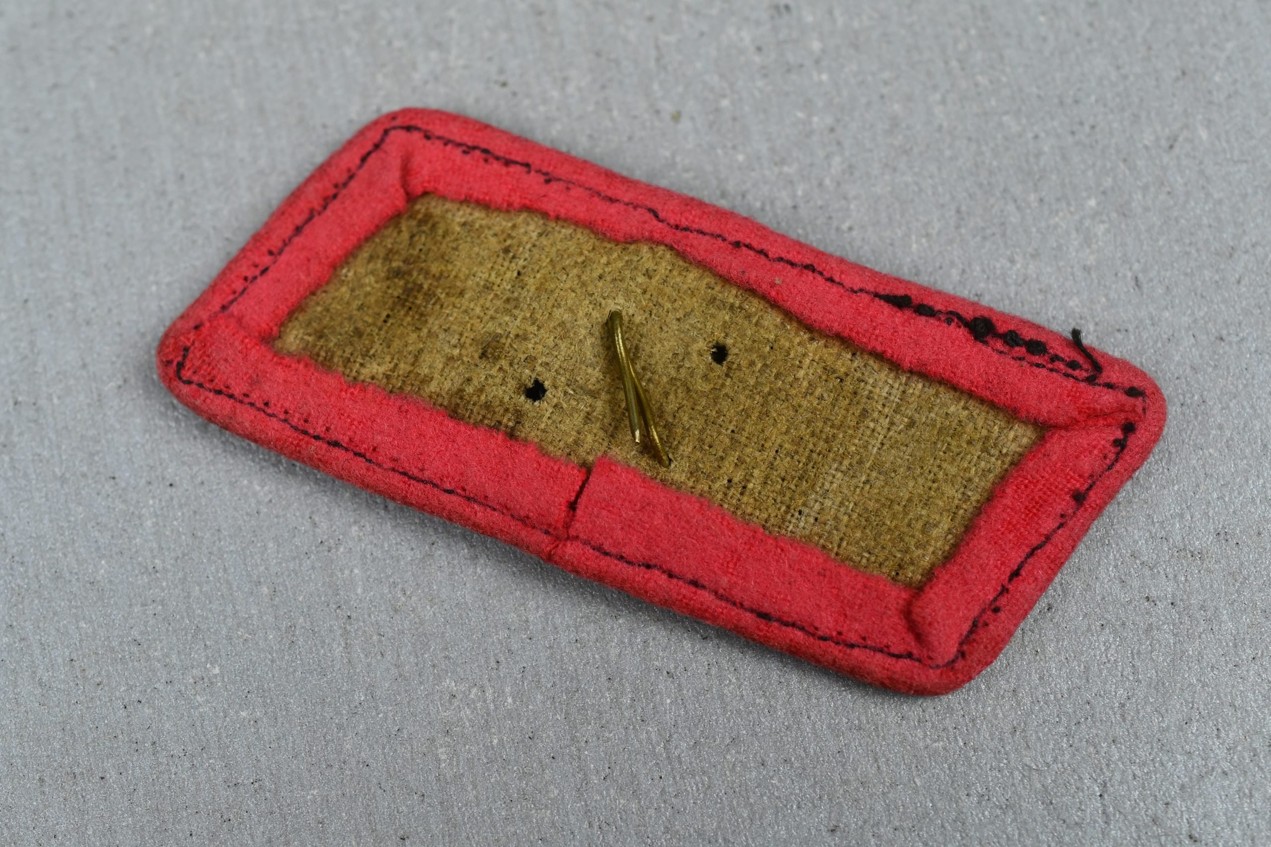 Army (Heer) early ‘Panzer’ collar tab with skull — image 3