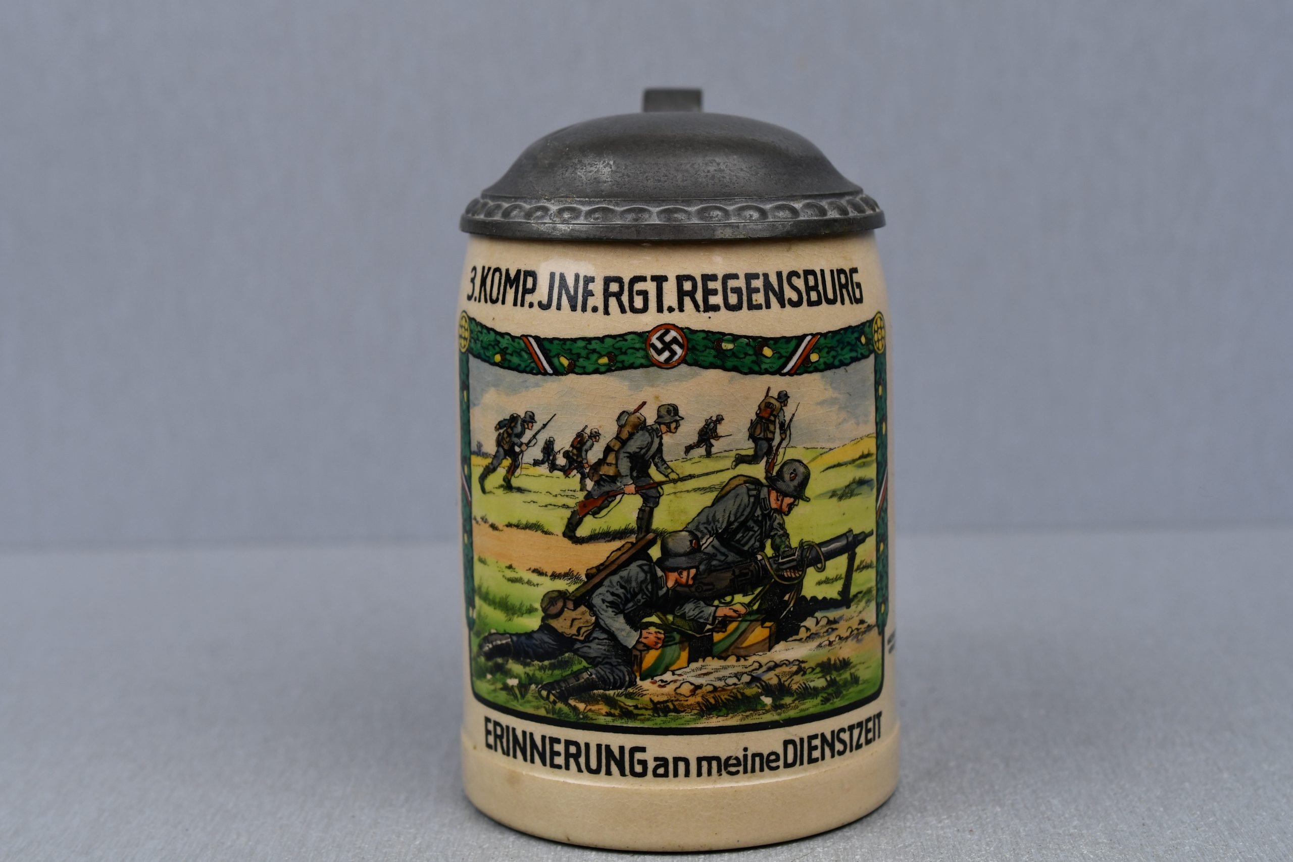 RARE army (Heer) beer 'Steinkrug' from 3.Komp. Inf. Rgt. Regensburg — image 2