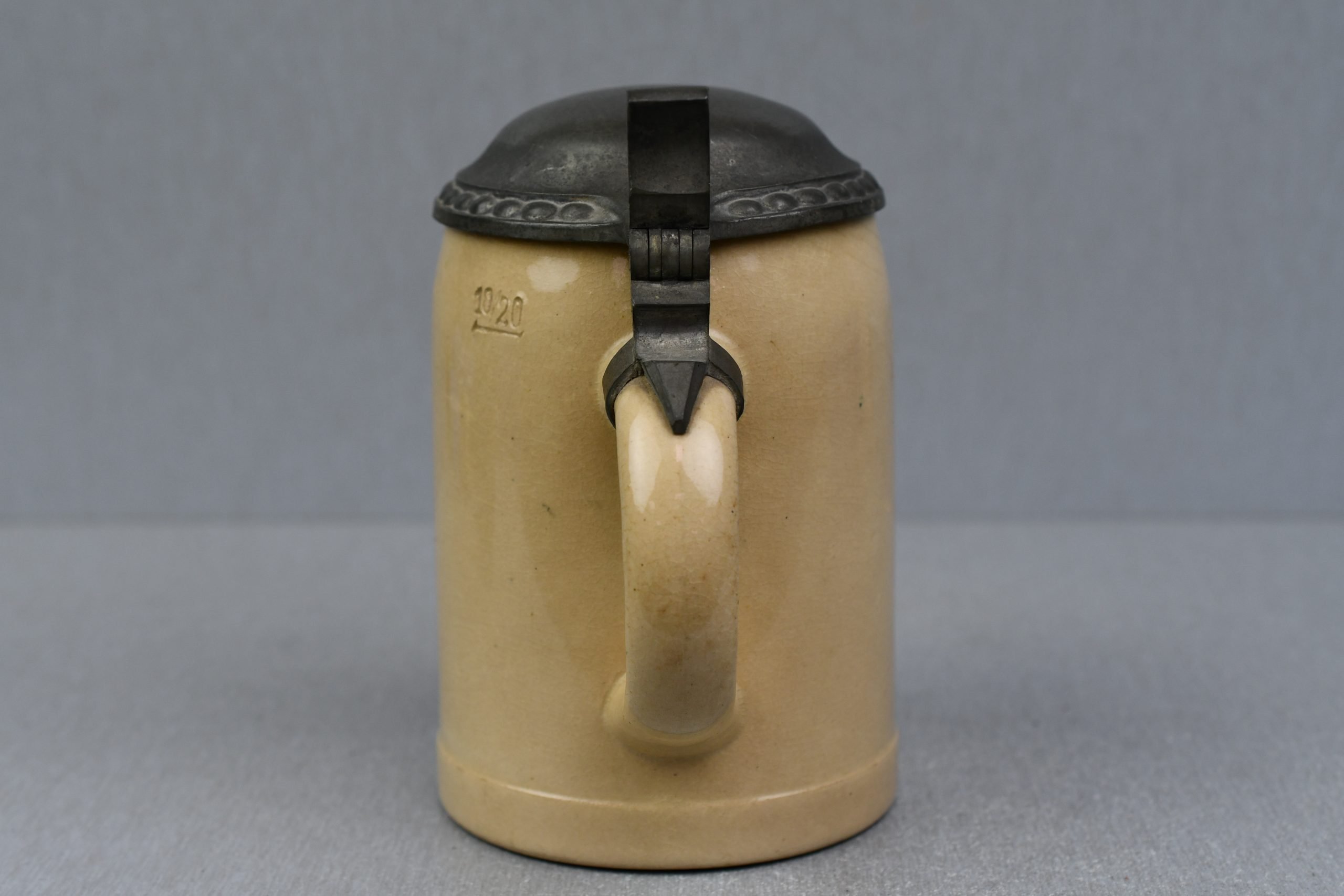 RARE army (Heer) beer 'Steinkrug' from 3.Komp. Inf. Rgt. Regensburg — image 4
