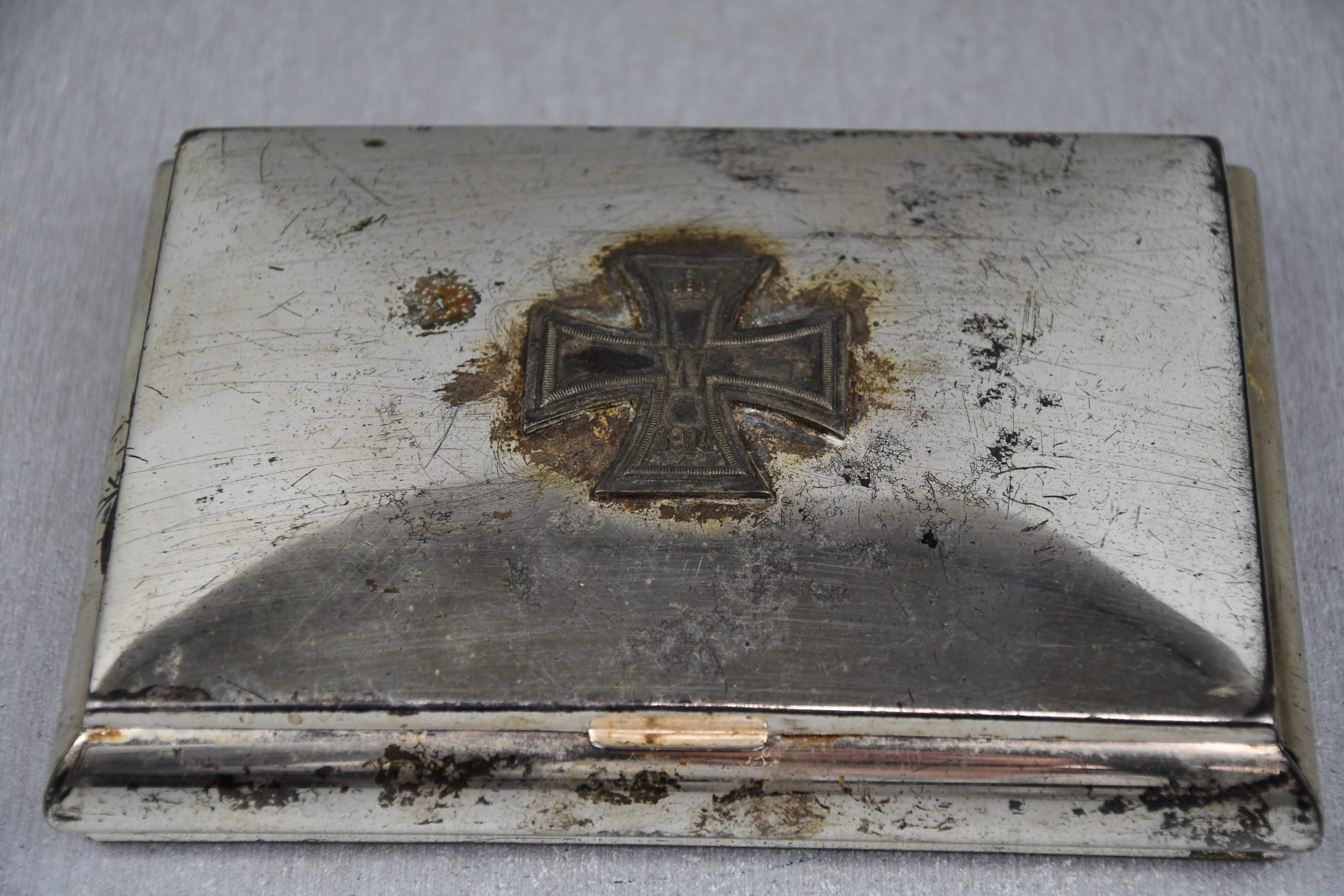 WW1 Iron Cross 1914 cigarette case