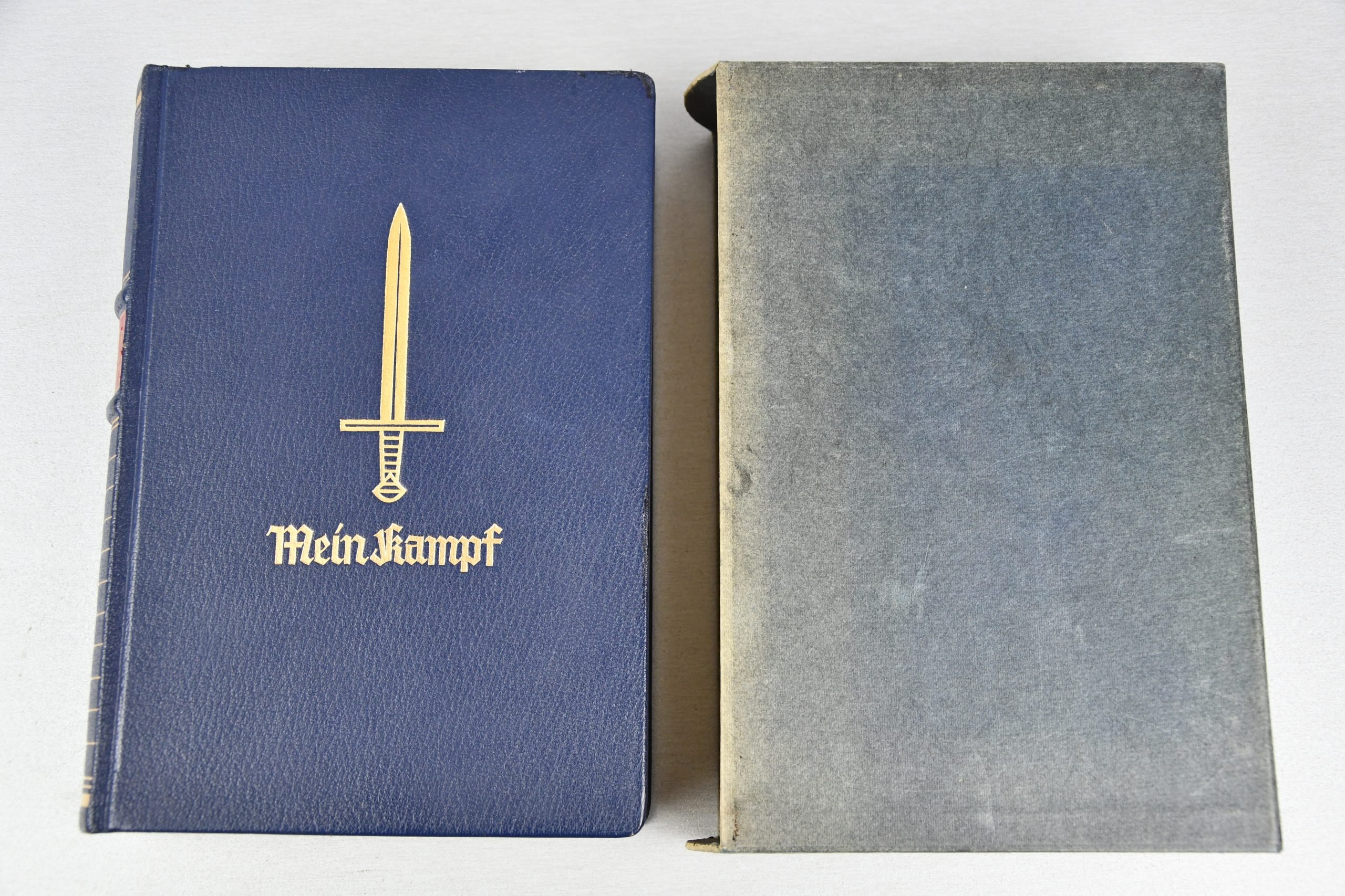 Mein Kampf jubilee edition for the 50th birthday of Adolf Hitler 1939 — image 2
